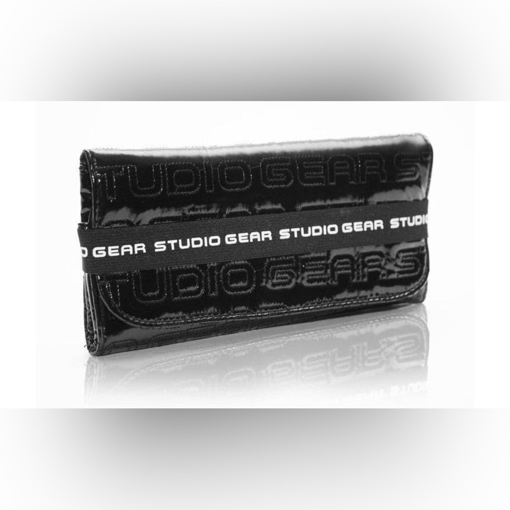 Studio Gear makeup brush travel bag